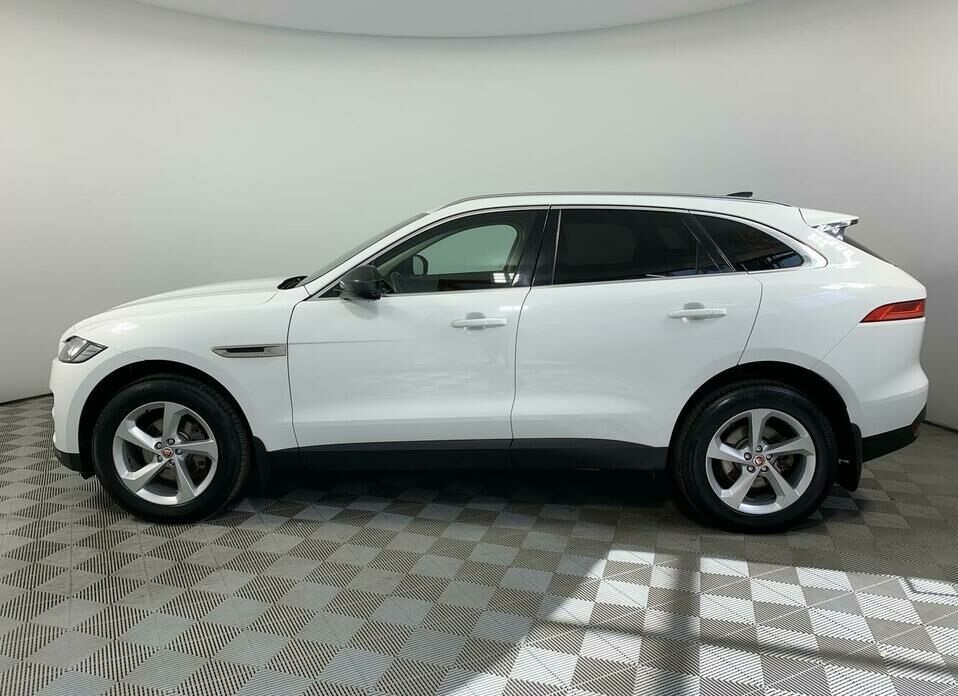 Jaguar F-Pace 2.0d AT (180 л.с.) 4WD