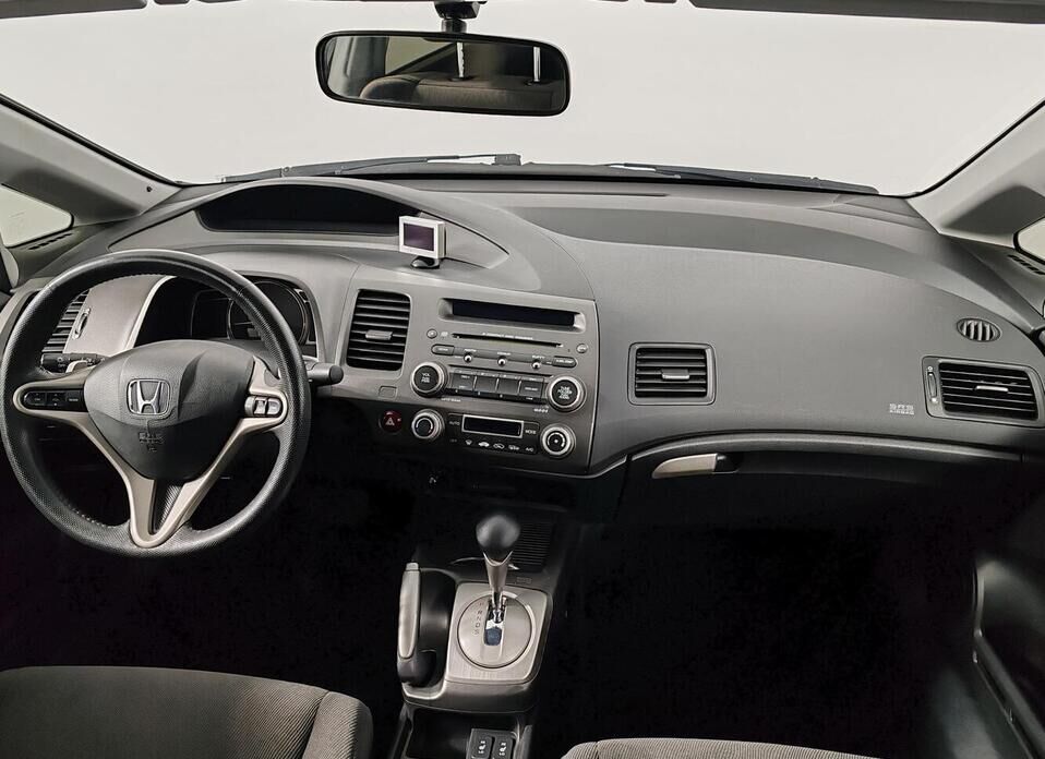 Honda Civic, VIII 1.8 AT (140 л.с.)