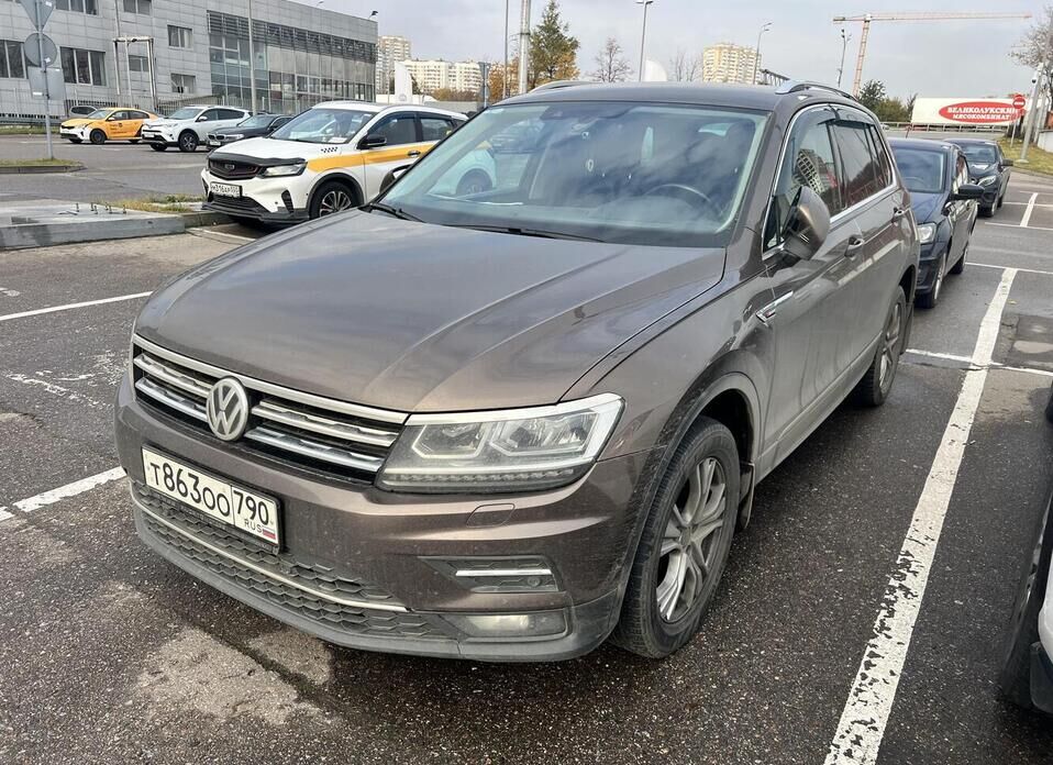 Volkswagen Tiguan, II 2.0d AMT (150 л.с.) 4WD