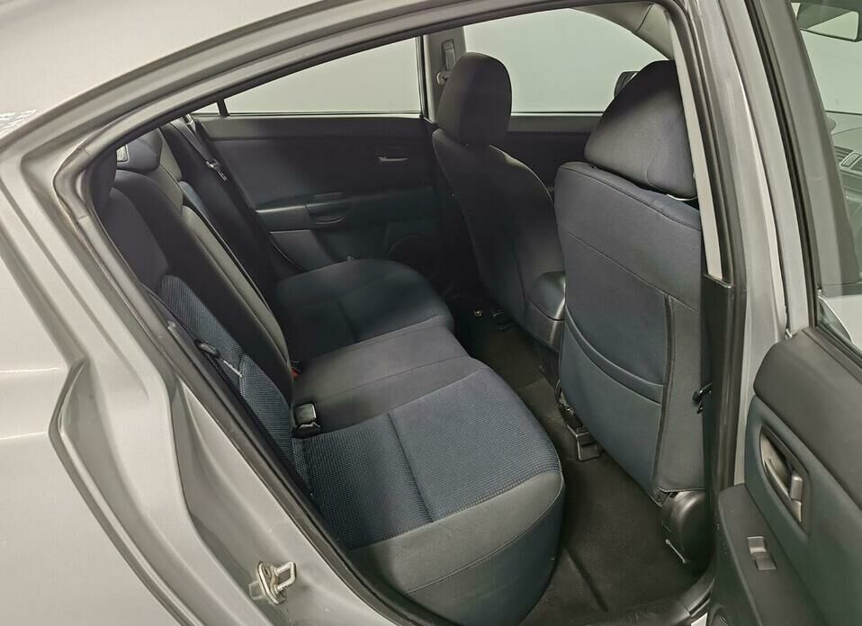 Mazda 3 1.6 AT (105 л.с.)