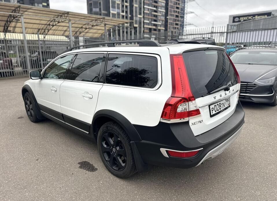 Volvo XC70 2.4d AT (215 л.с.) 4WD