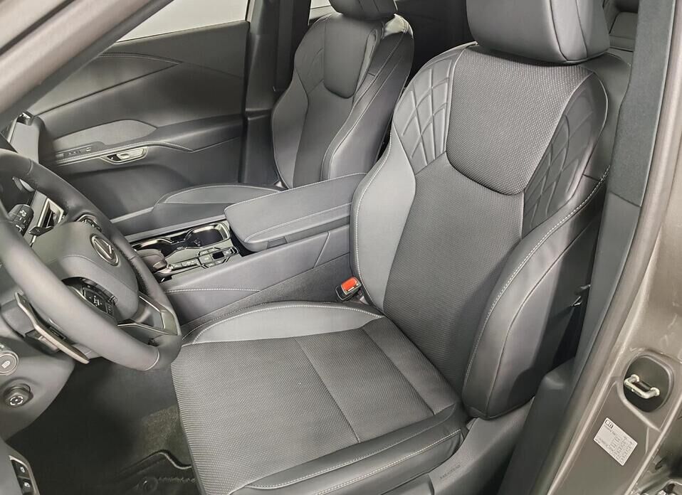 Lexus RX, V 300 2.0 AT (248 л.с.) 4WD