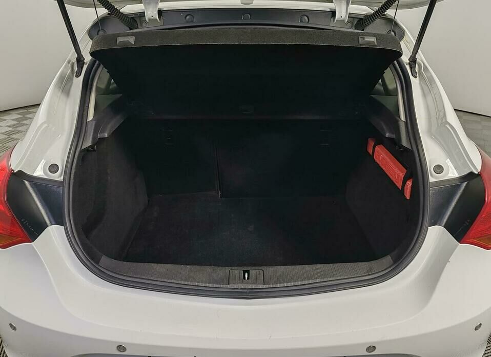 Opel Astra 1.4 AT (140 л.с.)