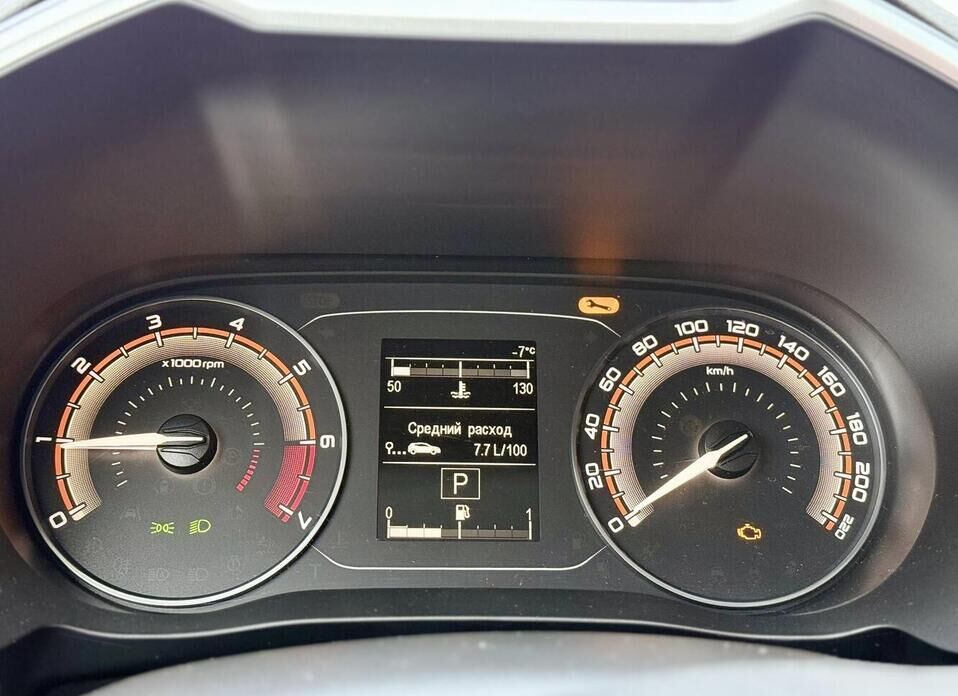 LADA (ВАЗ) Vesta, I Рестайлинг (NG) Cross 1.8 CVT (122 л.с.)