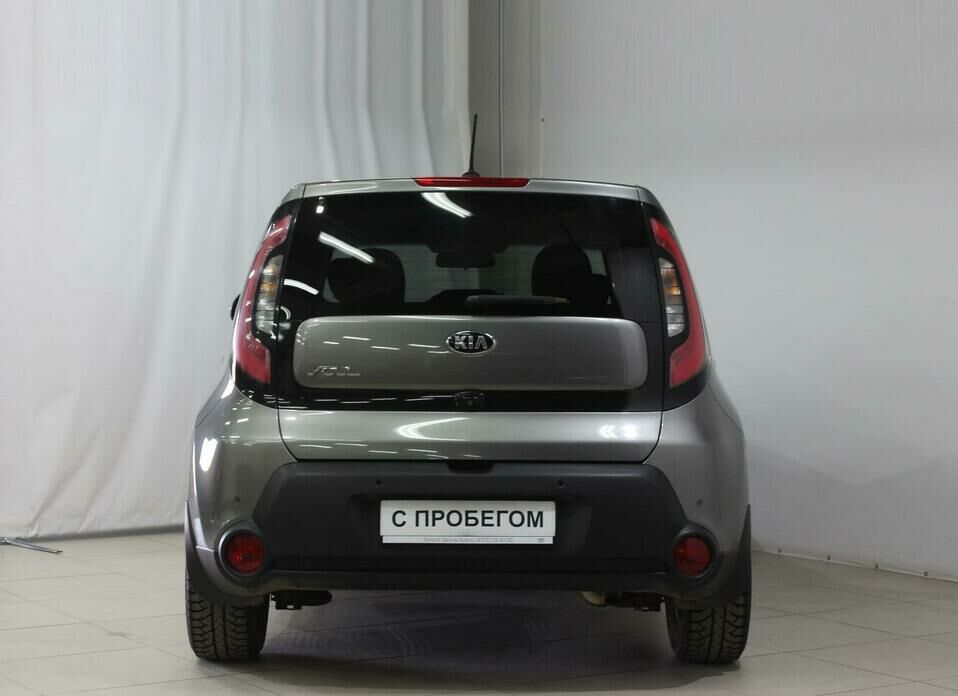 Kia Soul 1.6 AT (124 л.с.)