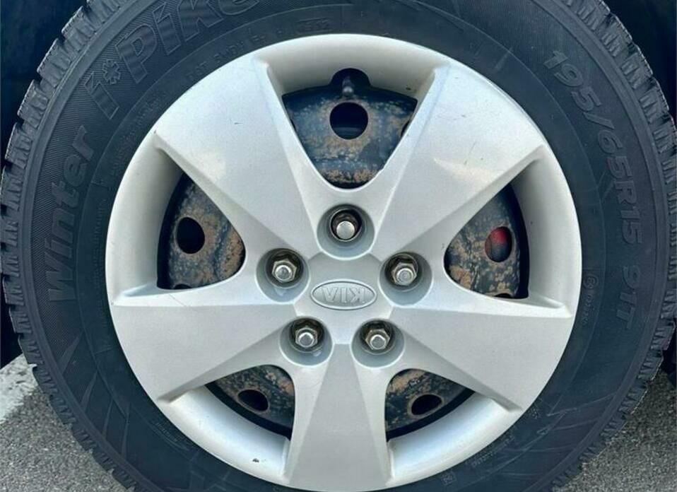 Kia Ceed 1.4 MT (109 л.с.)