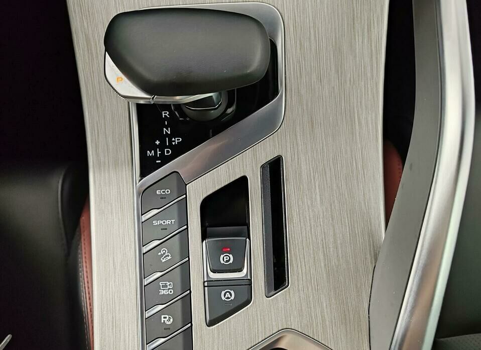 Geely Coolray 1.5 AMT (150 л.с.)