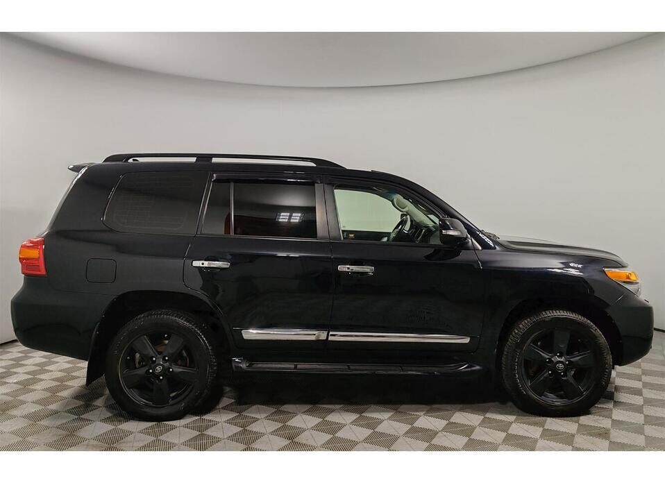 Toyota Land Cruiser 4.5d AT (235 л.с.) 4WD