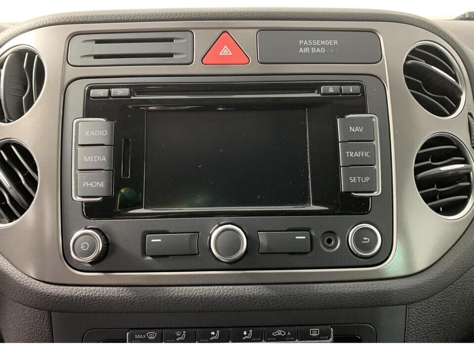 Volkswagen Tiguan, I 2.0 AT (170 л.с.) 4WD