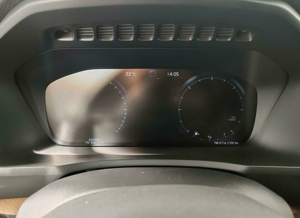 Volvo XC90 2.0d AT (235 л.с.) 4WD