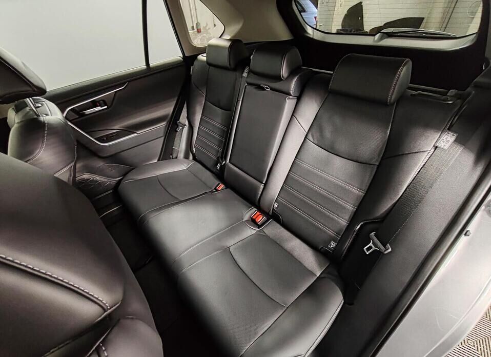 Toyota RAV4, V (XA50) 2.0 CVT (173 л.с.) 4WD