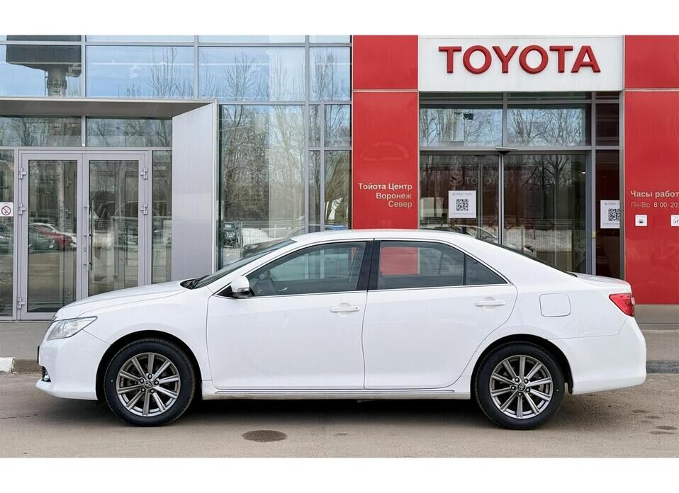 Toyota Camry, VII (XV50) 2.0 AT (148 л.с.)