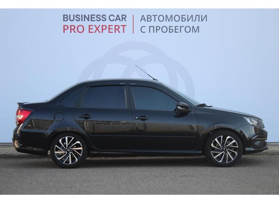 LADA (ВАЗ) Granta Sport 1.6 MT (118 л.с.)