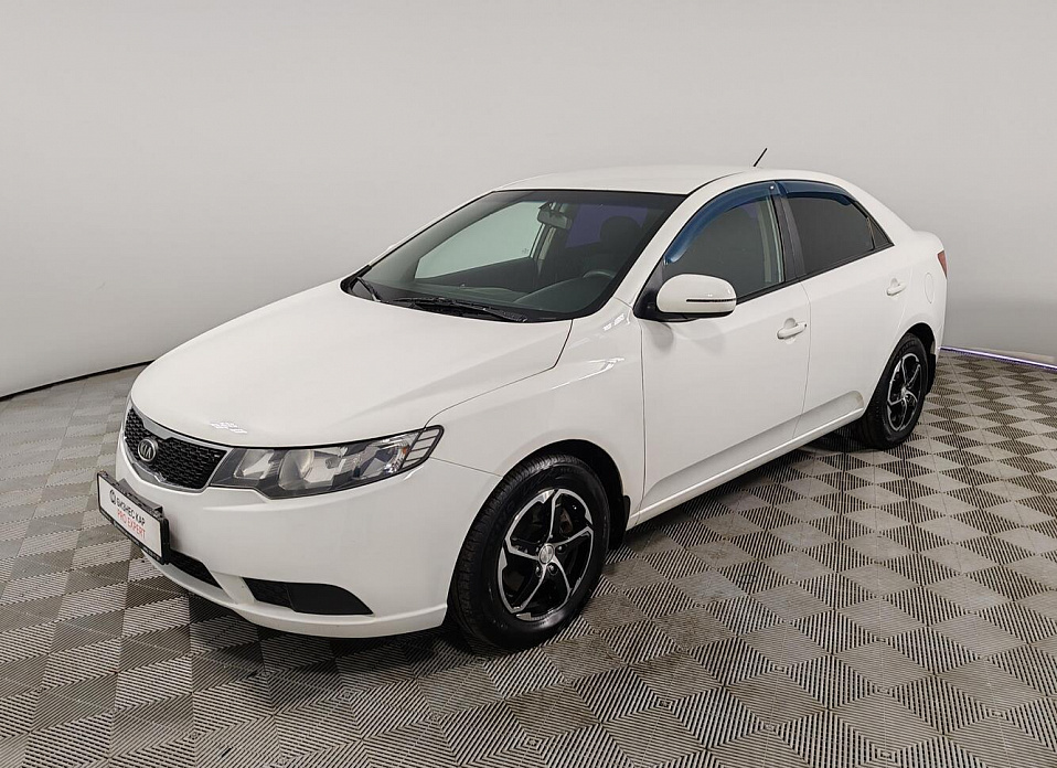 Kia Cerato, II 5-speed 1.6 MT (126 л.с.)