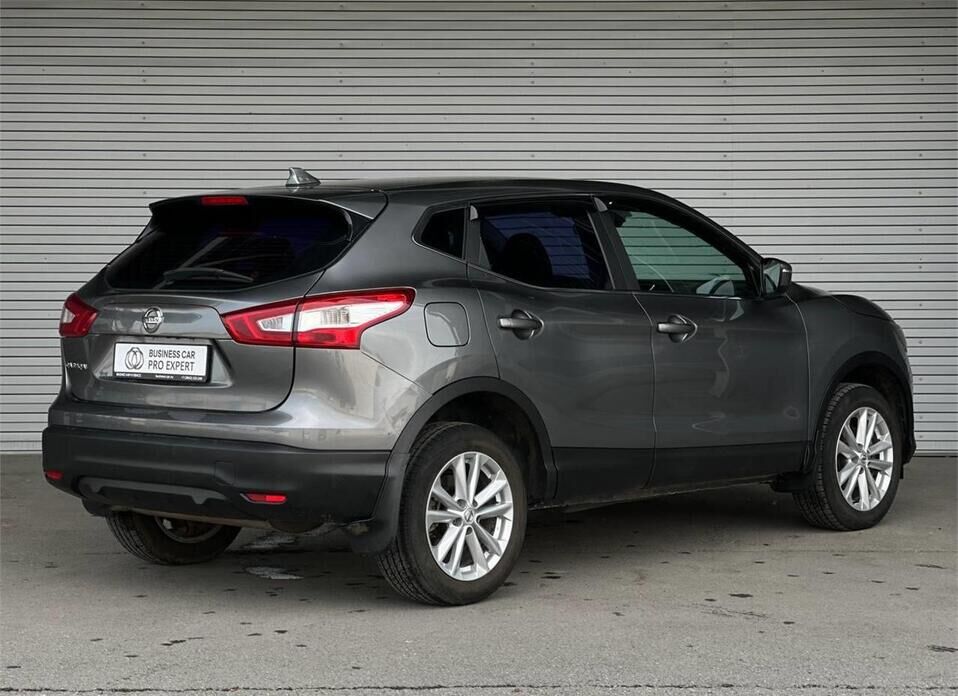 Nissan Qashqai 2.0 CVT (144 л.с.)