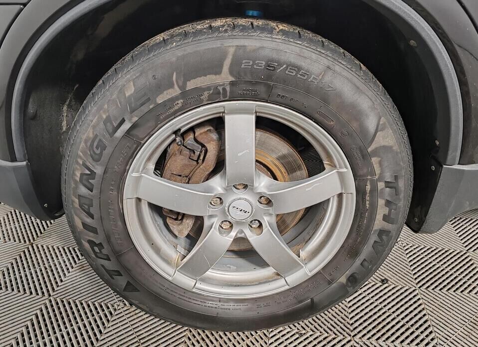 Volvo XC90, I Рестайлинг 2.4d AT (185 л.с.) 4WD