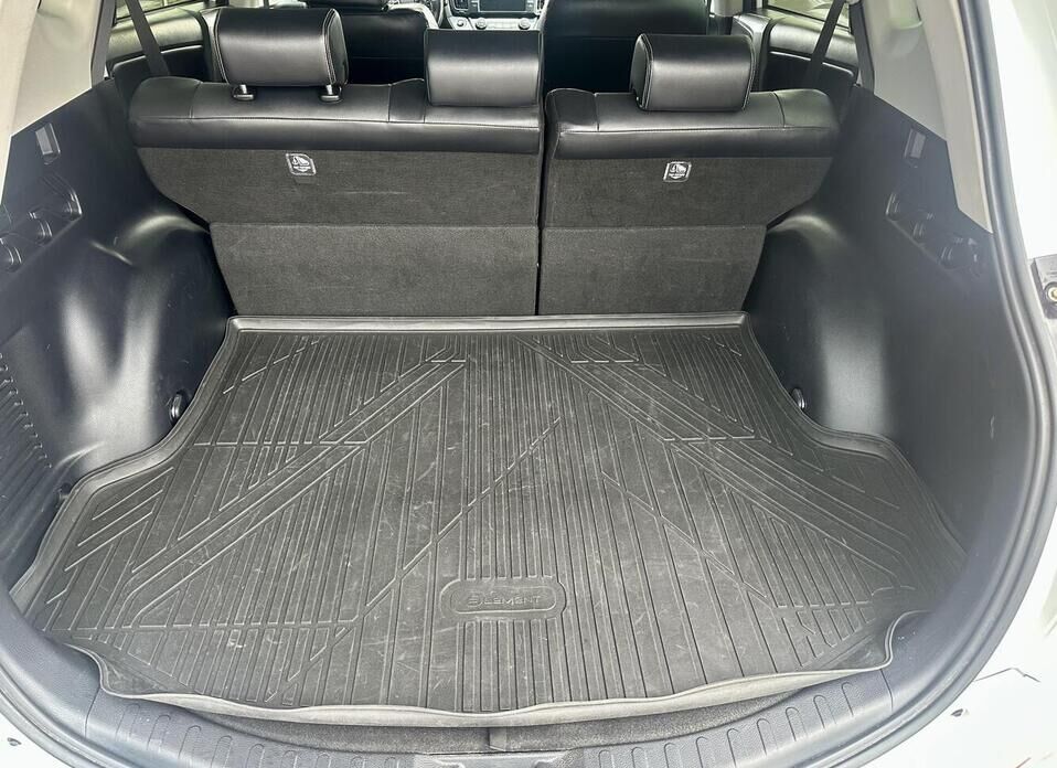 Toyota RAV4, IV (XA40) Рестайлинг 2.5 AT (180 л.с.) 4WD