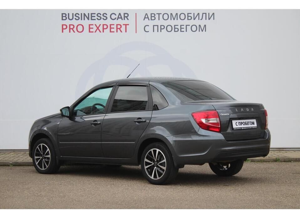 LADA (ВАЗ) Granta, I Рестайлинг 1.6 MT (90 л.с.)