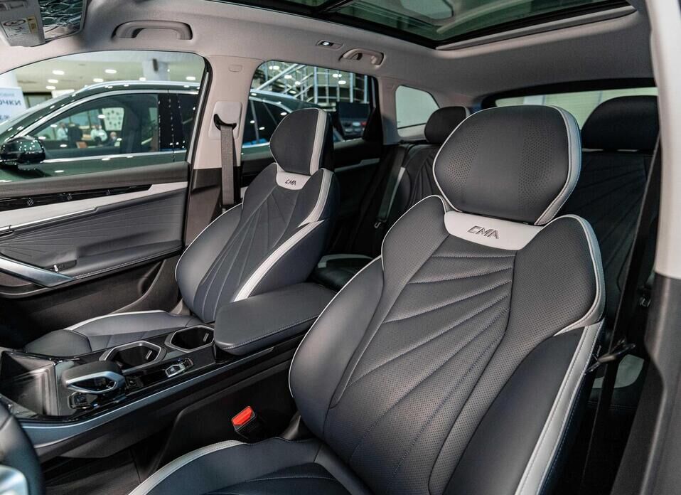 Geely Atlas, II 2.0 AT (200 л.с.) 4WD