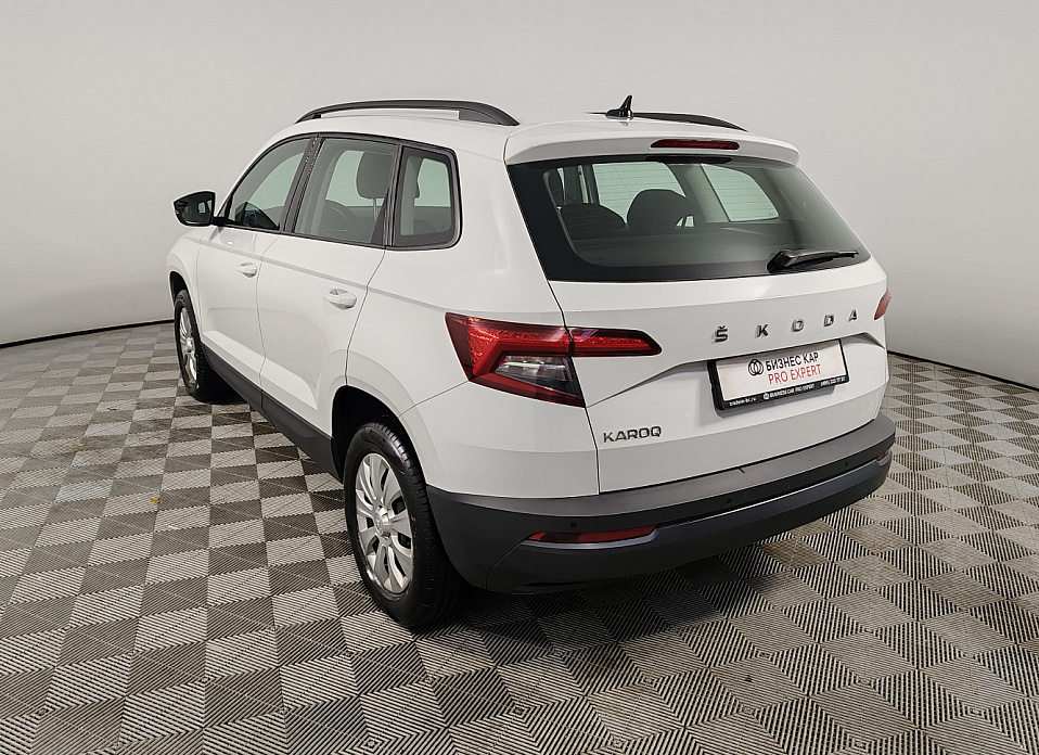 Skoda Karoq, I 1.6 AT (110 л.с.)