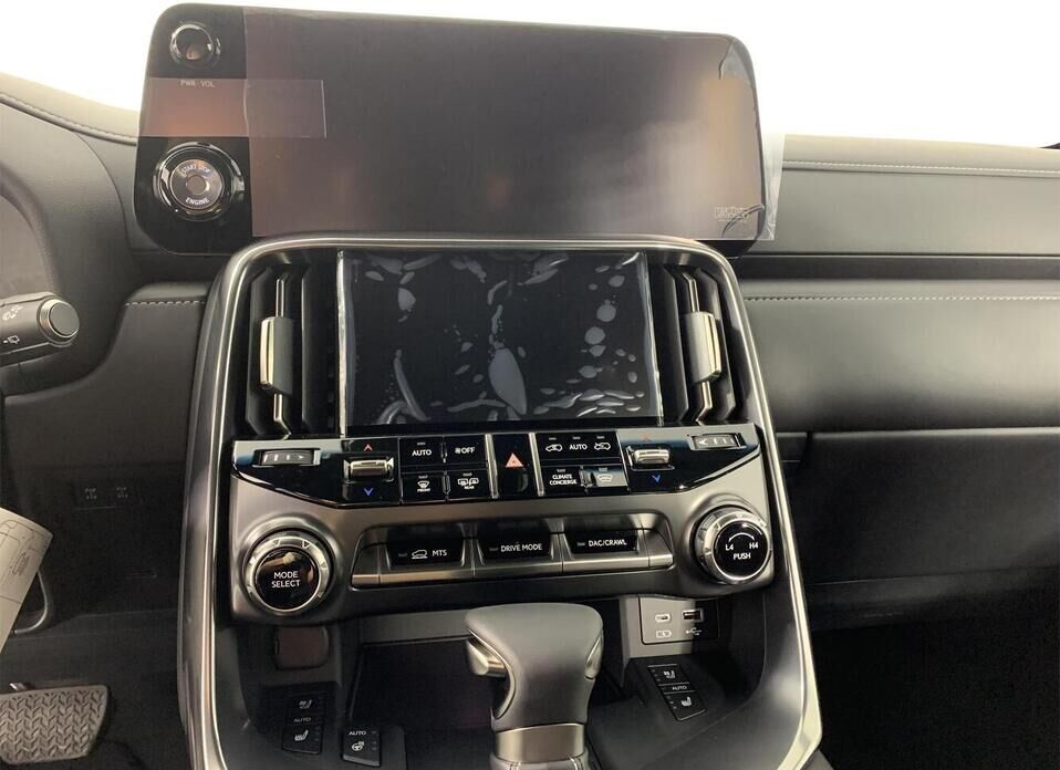 Lexus LX, IV 600 3.5 AT (415 л.с.) 4WD