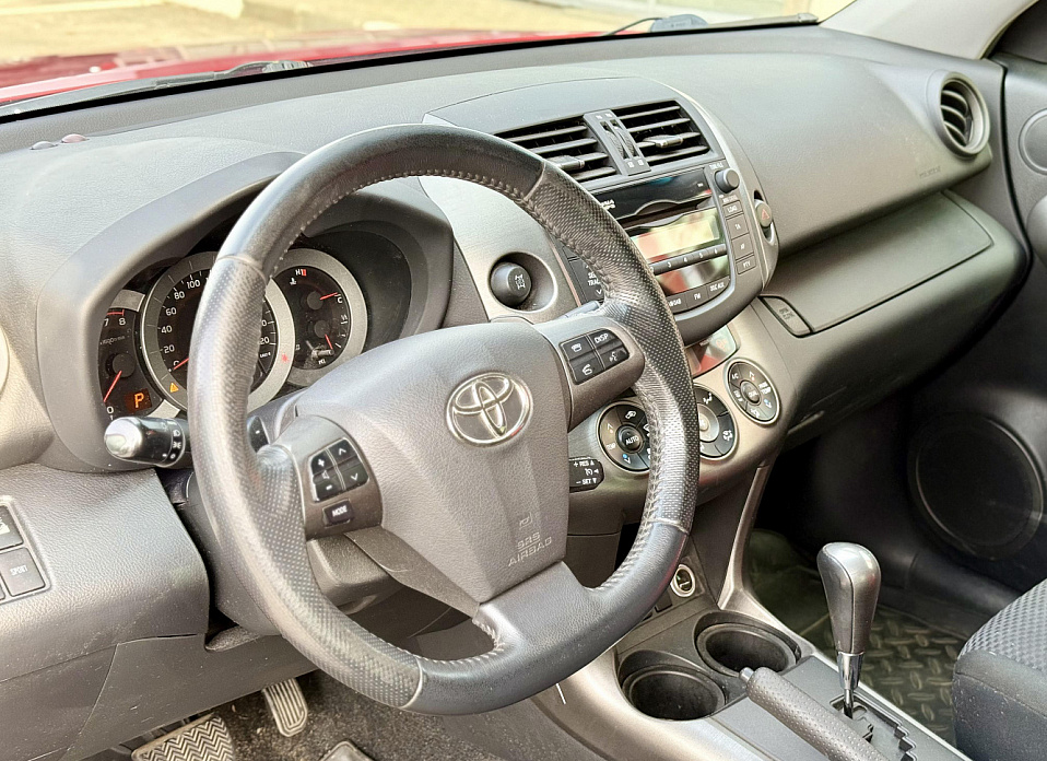 Toyota RAV4, IV (CA40) 2.0 CVT (146 л.с.) 4WD