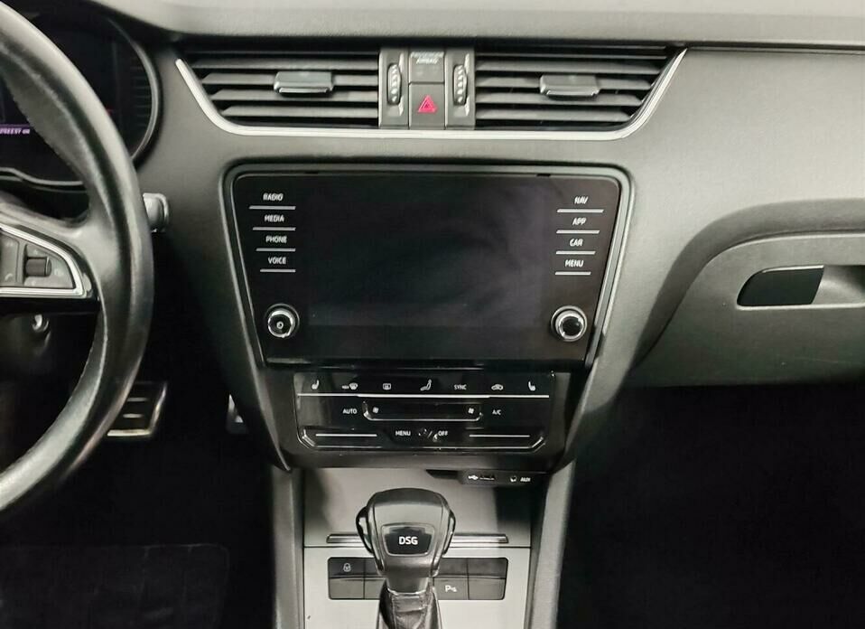 Skoda Octavia 1.8 AMT (180 л.с.)