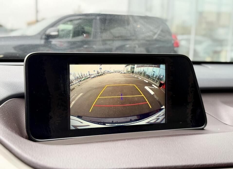 Lexus RX, IV 200t 2.0 AT (238 л.с.)