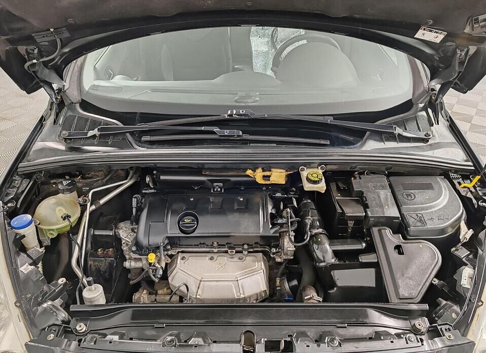 Peugeot 308, I 1.6 AT (120 л.с.)