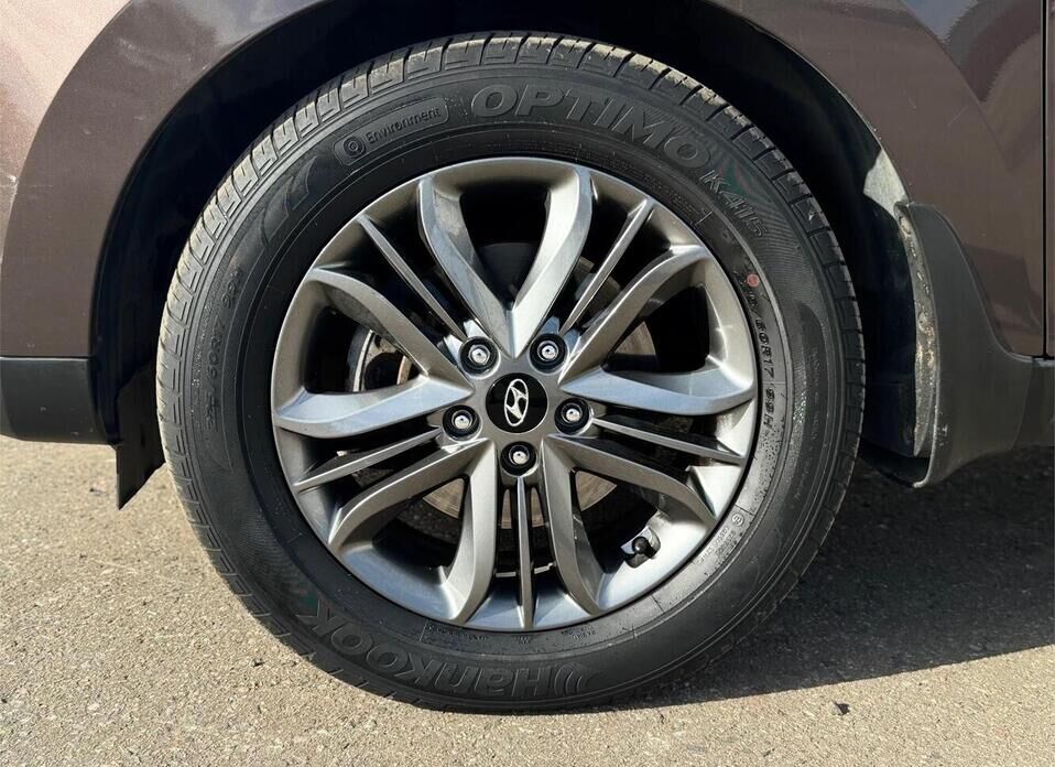 Hyundai ix35, I Рестайлинг 2.0 AT (150 л.с.) 4WD