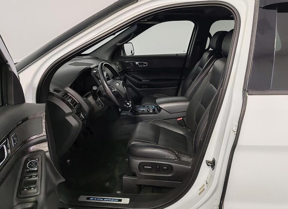 Ford Explorer Sport 3.5 AT (360 л.с.) 4WD