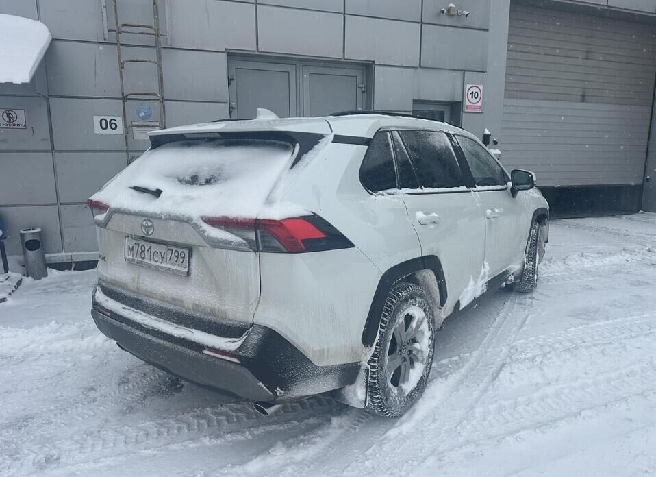 Toyota RAV4, V (XA50) 2.0 CVT (149 л.с.)