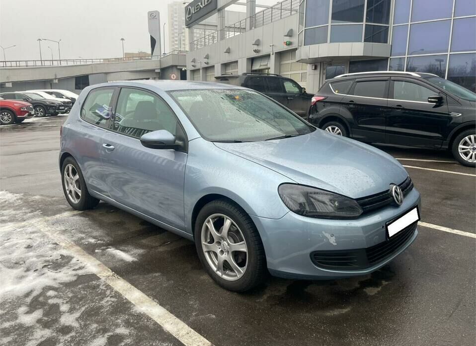 Volkswagen Golf 1.6 AMT (102 л.с.)