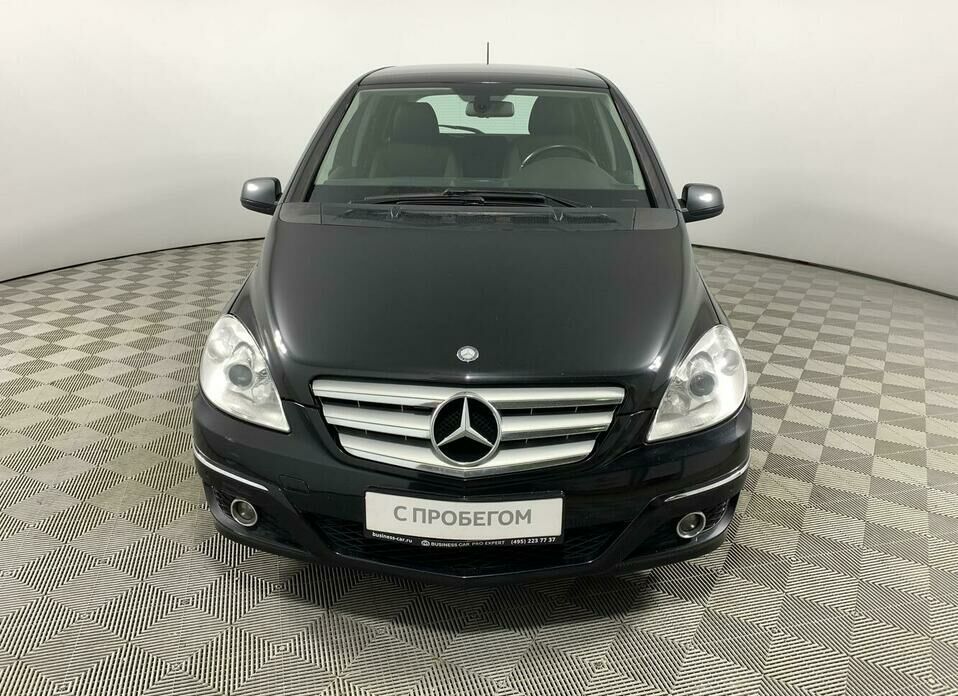 Mercedes-Benz B-Класс 200 2.0 CVT (136 л.с.)