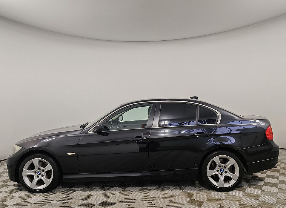BMW 3 серии, V (E90/E91/E92/E93) Рестайлинг 320i 2.0 AT (156 л.с.)