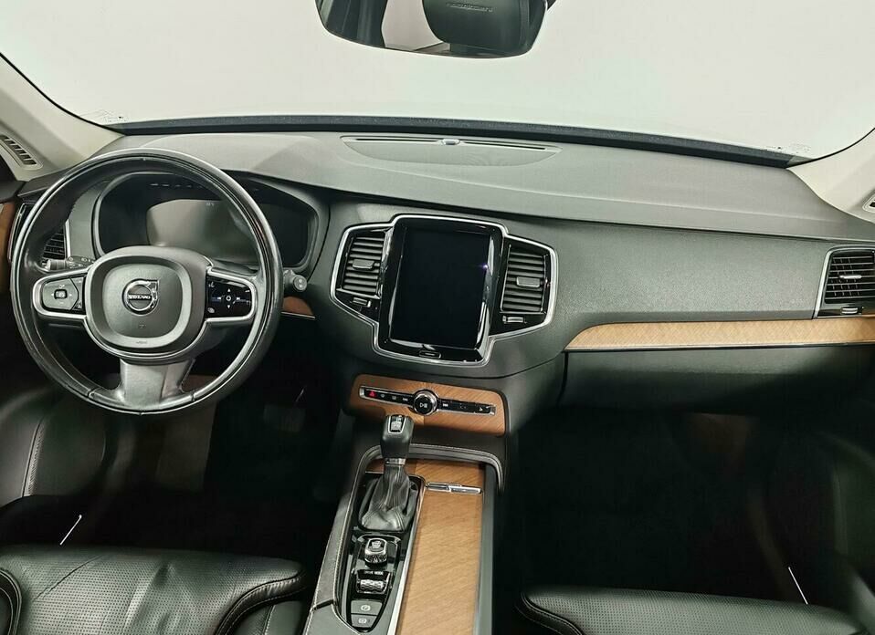 Volvo XC90 2.0d AT (235 л.с.) 4WD