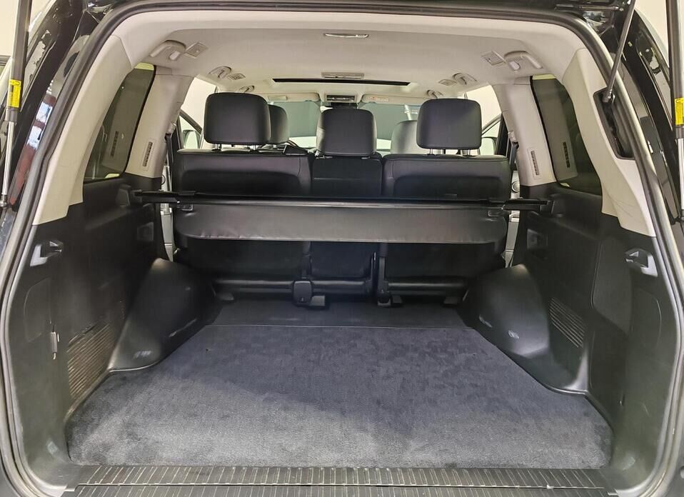 Toyota Land Cruiser, 200 Series Рестайлинг 2 4.6 AT (309 л.с.) 4WD