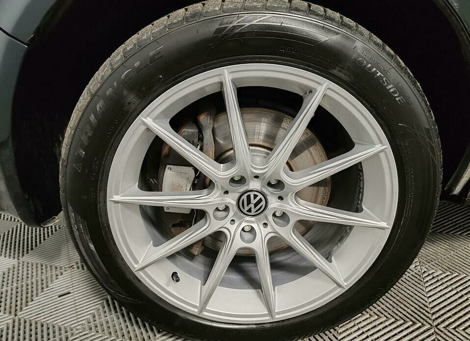 Volkswagen Multivan 2.0d AMT (180 л.с.) 4WD