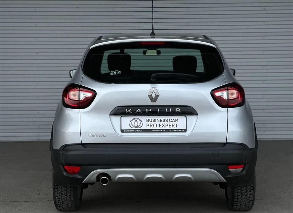 Renault Kaptur 1.6 CVT (114 л.с.)