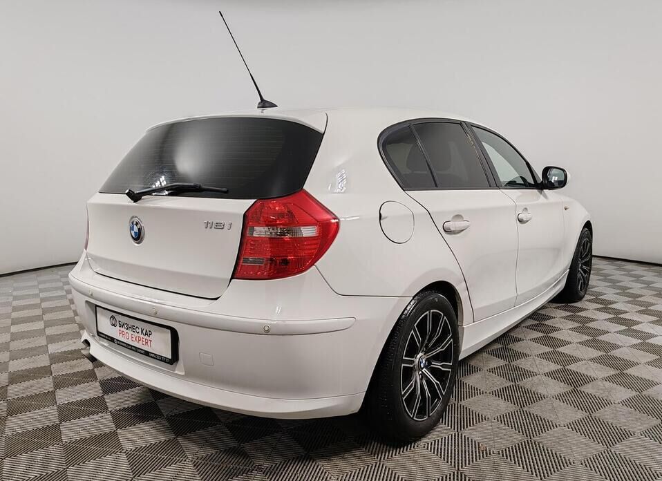 BMW 1 серии, I (E81/E82/E87/E88) Рестайлинг 118i 2.0 AT (136 л.с.)