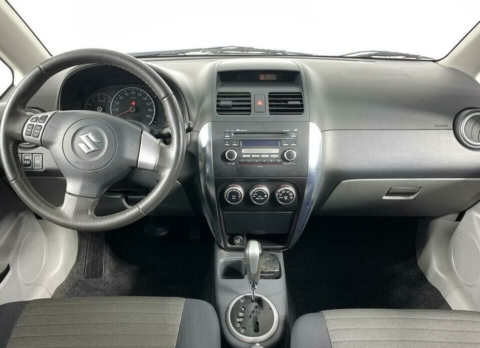 Suzuki SX4 1.6 AT (106 л.с.)