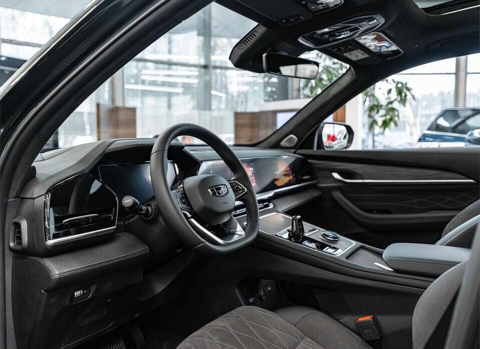 Geely Monjaro, I 2.0 AT (238 л.с.) 4WD