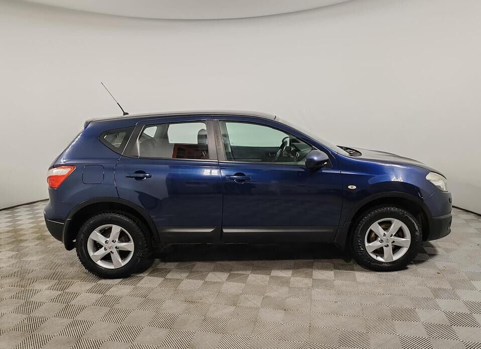 Nissan Qashqai, I Рестайлинг 2.0 CVT (141 л.с.)