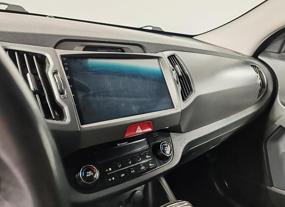 Kia Sportage, III 2.0 AT (150 л.с.)