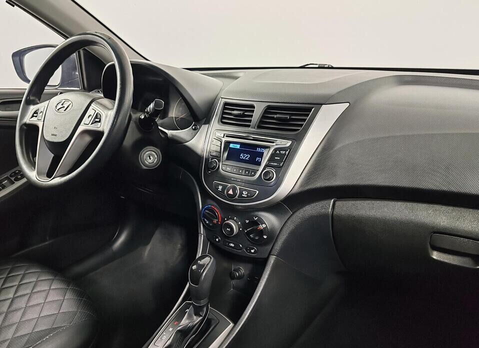 Hyundai Solaris, I Рестайлинг 1.6 AT (123 л.с.)