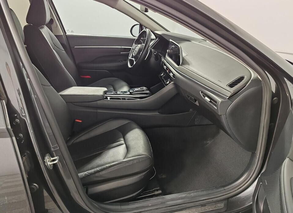Hyundai Sonata, VIII (DN8) 2.0 AT (150 л.с.)