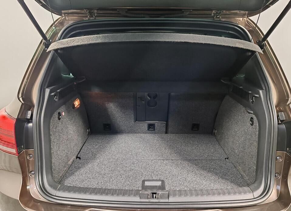 Volkswagen Tiguan, I Рестайлинг 2.0 AMT (210 л.с.) 4WD