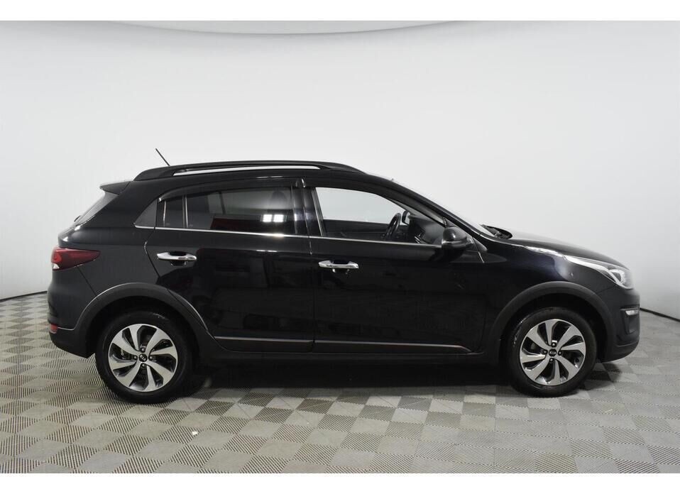 Kia Rio X-Line 1.6 AT (123 л.с.)