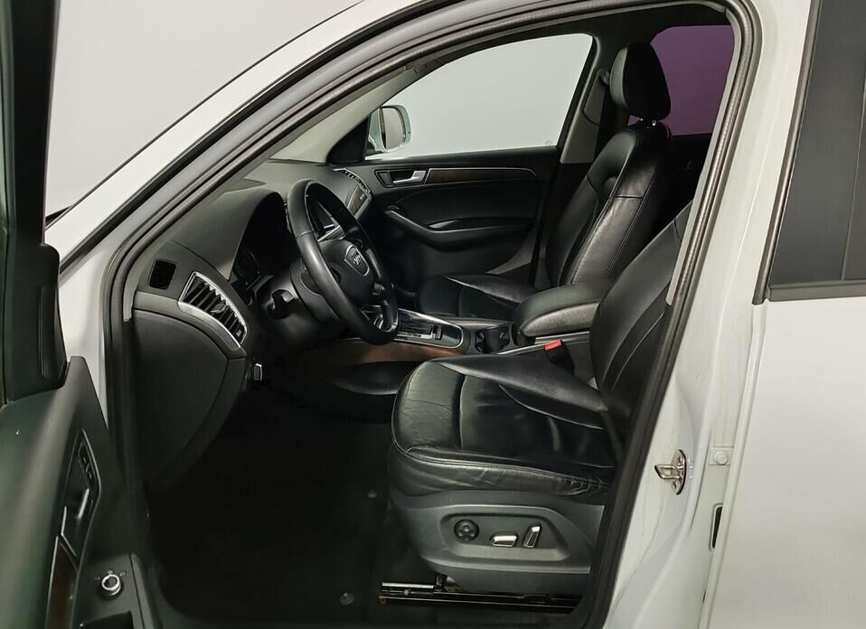 Audi Q5, I (8R) Рестайлинг 2.0d AMT (177 л.с.) 4WD