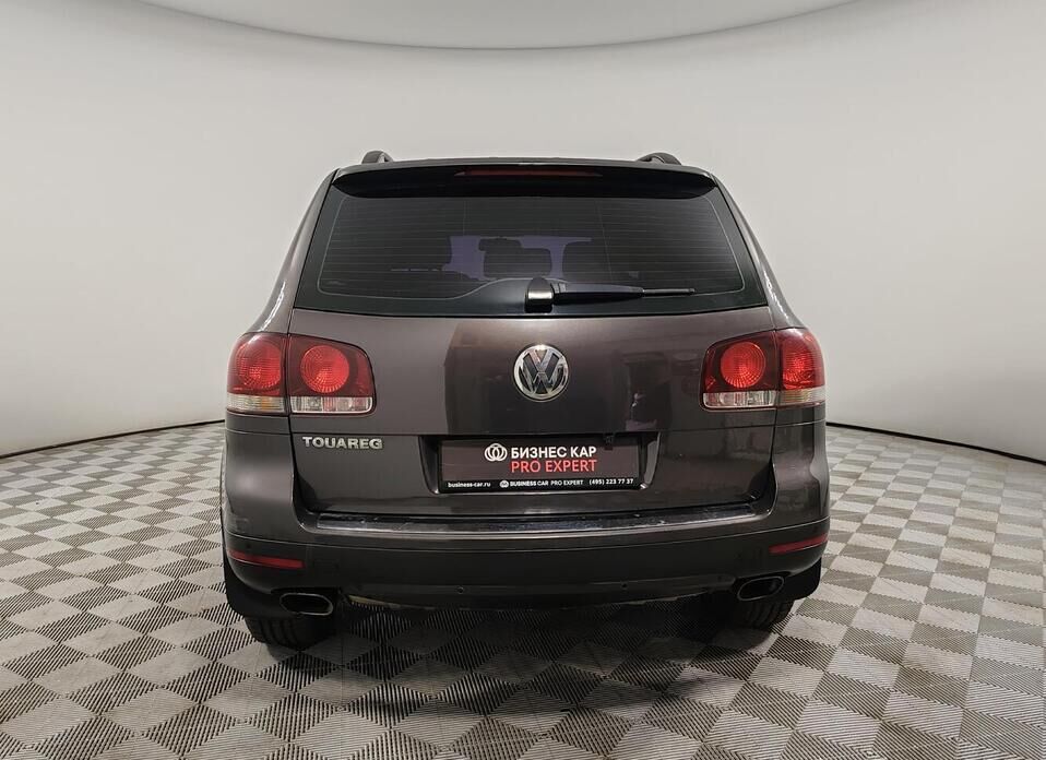 Volkswagen Touareg, I Рестайлинг 2.5d AT (174 л.с.) 4WD
